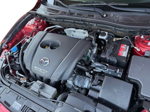 Used 2016 MAZDA MAZDA3 i Grand Touring FWD image 12