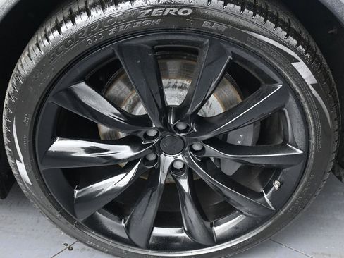 Used 2021 Tesla Model X Long Range image 43