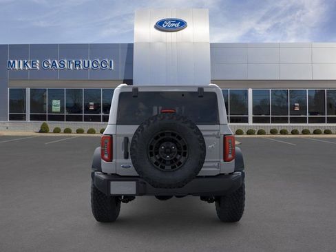 New 2026 Ford Bronco Outer Banks AWD/4WD image 5