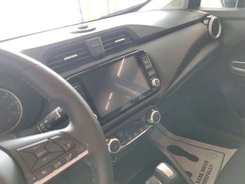 Used 2024 Nissan Versa SR w/ Trunk Package FWD image 9