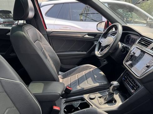 Used 2024 Volkswagen Tiguan SEL R-Line AWD/4WD image 29