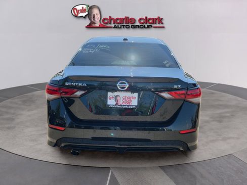 Used 2021 Nissan Sentra SR FWD image 6
