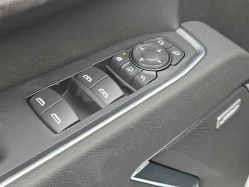 New 2026 GMC Sierra 3500 SLT w/ SLT Premium Package image 21