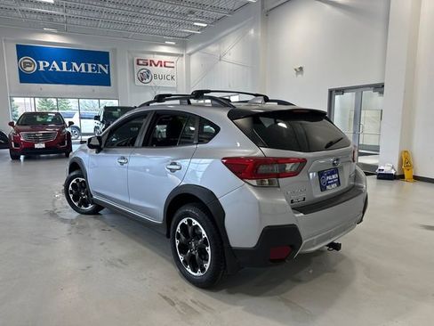 Used 2021 Subaru Crosstrek 2.0i Premium w/ Moonroof Package AWD/4WD image 8