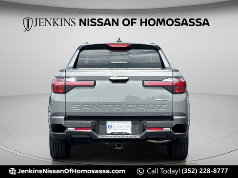 Used 2023 Hyundai Santa Cruz Night AWD/4WD image 7
