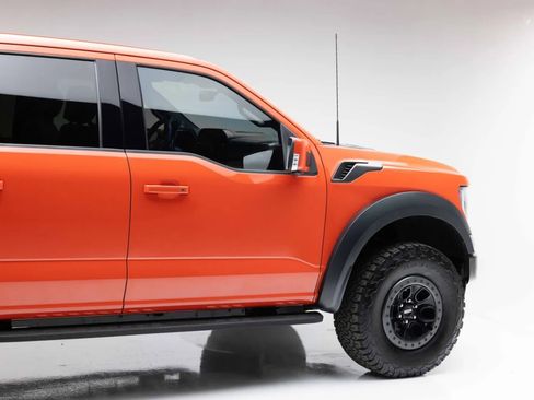Used 2023 Ford F150 Raptor w/ Raptor Carbon Fiber Package AWD/4WD image 31