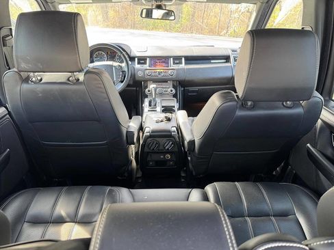 Used 2013 Land Rover Range Rover Sport HSE LUX w/ Luxury Interior Pkg image 14