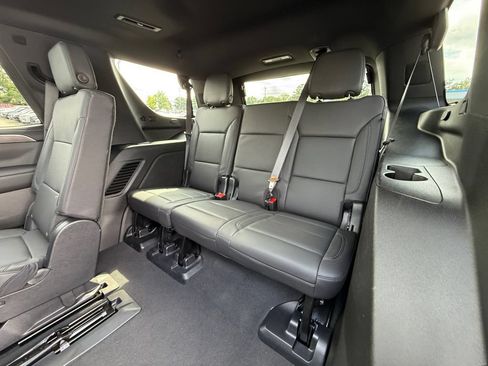Used 2023 Chevrolet Tahoe Z71 AWD/4WD image 27