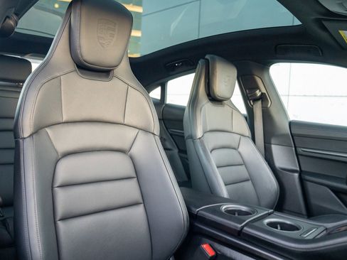 Certified 2025 Porsche Taycan image 25