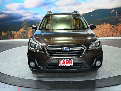 Used 2019 Subaru Outback 2.5i Premium image 3