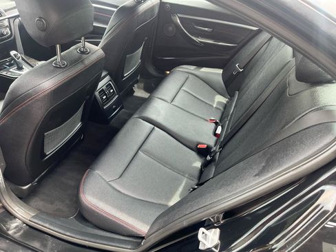 Used 2018 BMW 328d xDrive Sedan AWD/4WD image 27
