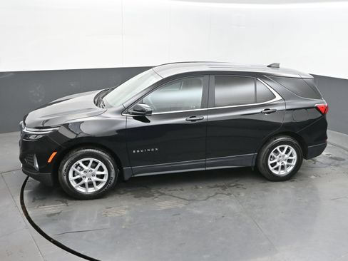 Used 2024 Chevrolet Equinox LT image 29