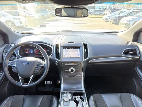 Used 2019 Ford Edge ST w/ Equipment Group 401A image 22
