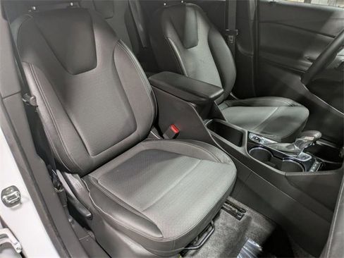 Certified 2024 Buick Encore GX Preferred image 29