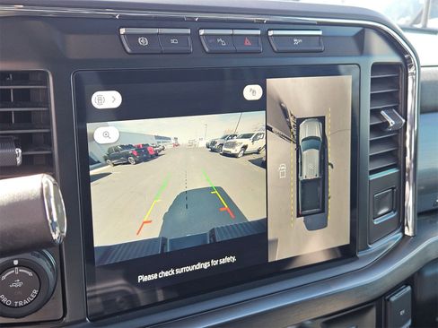 Certified 2023 Ford F250 Lariat w/ Lariat Ultimate Package image 18