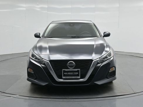 Used 2022 Nissan Altima 2.5 SV image 21