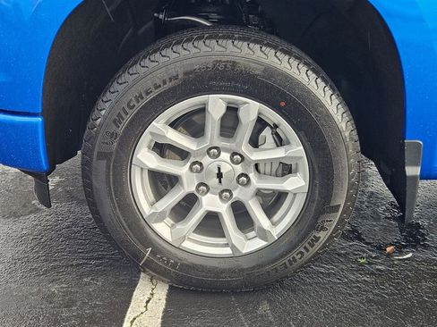 Certified 2025 Chevrolet Silverado 1500 RST w/ Convenience Package II image 42