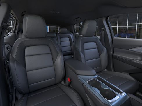 New 2025 Chevrolet Equinox EV LT w/ LPO, Blackout Package image 17