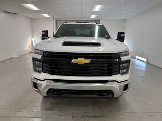 New 2026 Chevrolet Silverado 3500 W/T w/ WT Convenience Package video 2