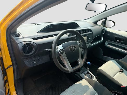 Used 2014 Toyota Prius C Three FWD image 9