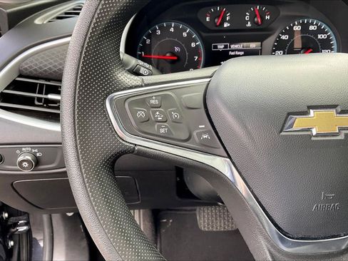 Used 2023 Chevrolet Malibu LT FWD image 18