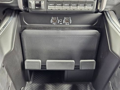 New 2026 RAM 3500 Big Horn AWD/4WD image 27