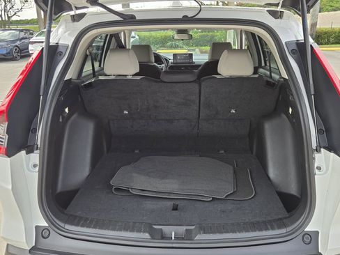 Certified 2025 Honda CR-V LX image 14