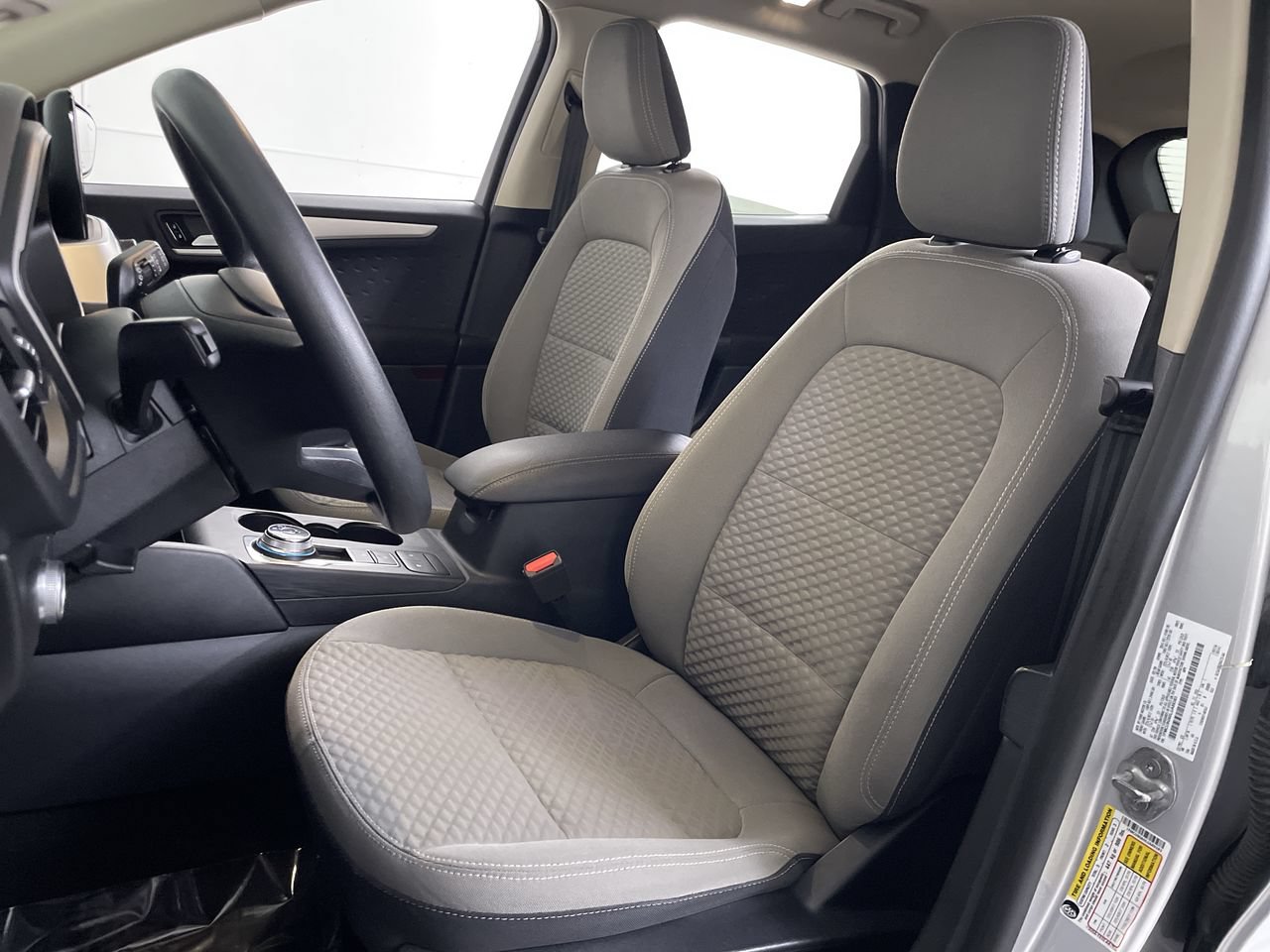 Used 2020 Ford Escape SE AWD/4WD image 13