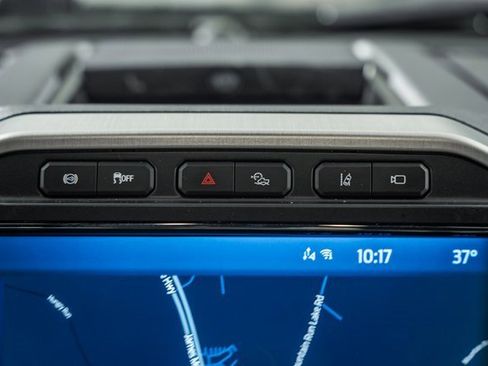 Used 2022 Ford F350 Platinum w/ Tremor Off-Road Package image 27