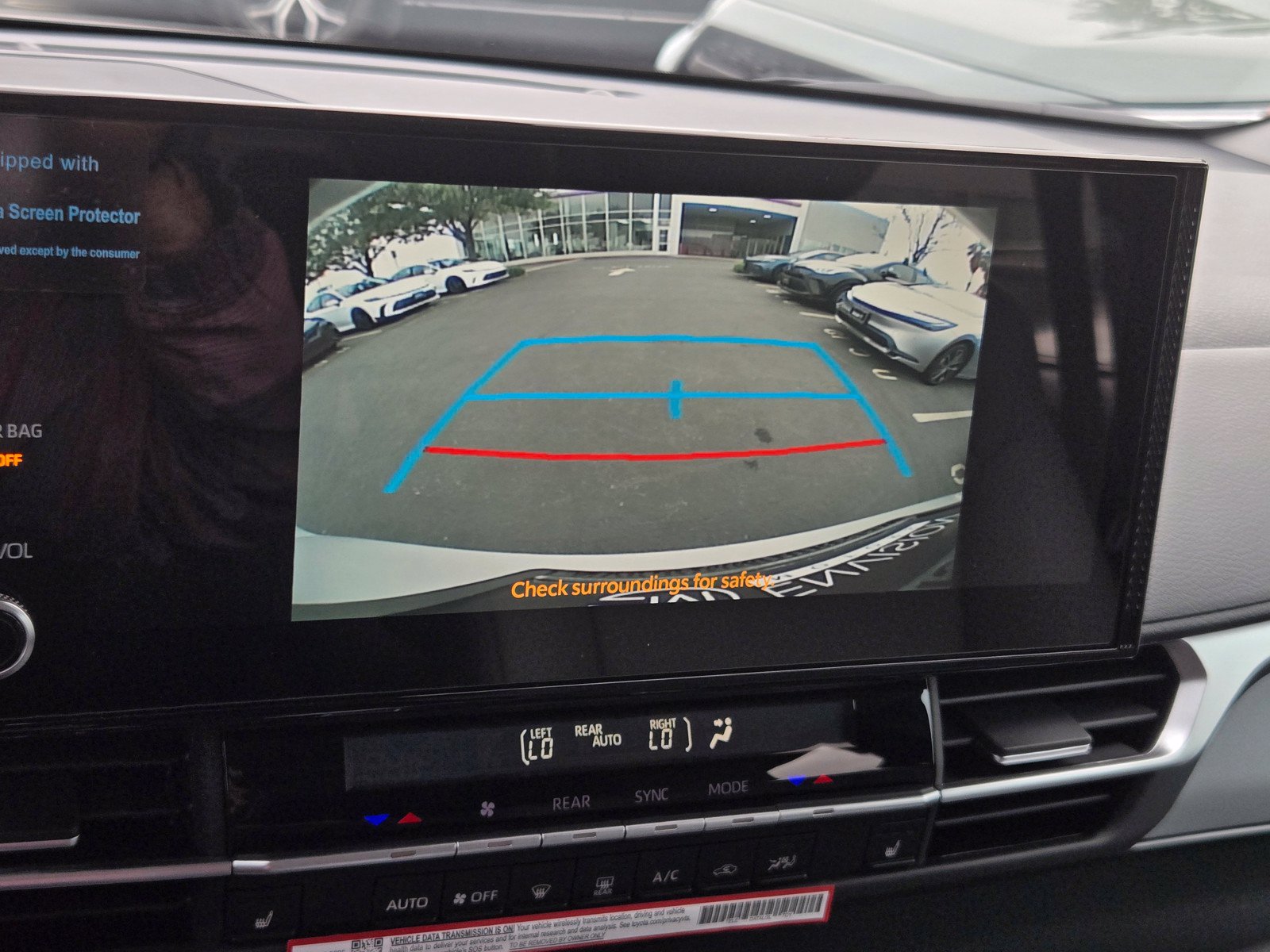 Certified 2026 Toyota Sienna XLE FWD image 15