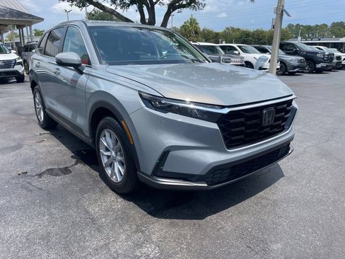 Used 2025 Honda CR-V EX image 8