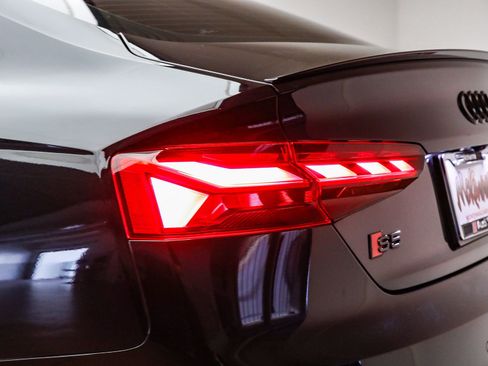 Used 2022 Audi S5 Premium Plus w/ Premium Plus Package image 11