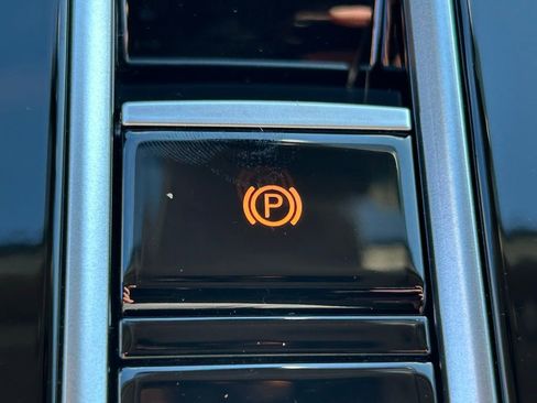 New 2026 Volkswagen Atlas SE image 37