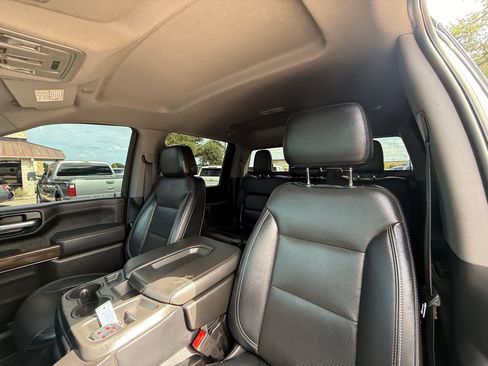 Used 2020 Chevrolet Silverado 2500 LT w/ Texas Edition AWD/4WD image 19