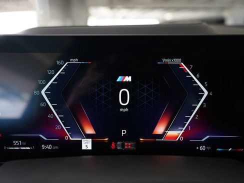 New 2026 BMW X7 xDrive40i w/ M Sport Package image 16