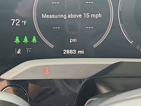 Certified 2025 Porsche Taycan image 20