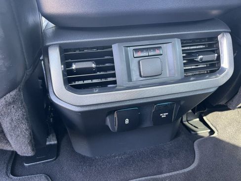 Used 2025 Ford F150 Platinum w/ Equipment Group 702A High AWD/4WD image 23