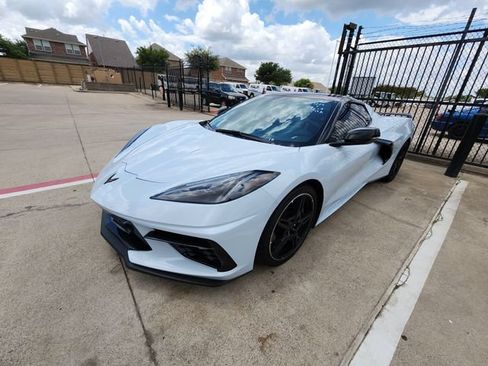 Used 2021 Chevrolet Corvette Stingray Preferred Conv w/ Z51 Performance Package RWD image 3