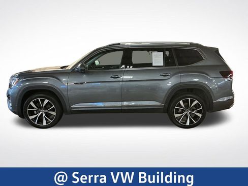 Used 2024 Volkswagen Atlas SEL Premium R-Line AWD/4WD image 2