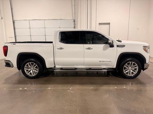 Used 2021 GMC Sierra 1500 SLT AWD/4WD image 4