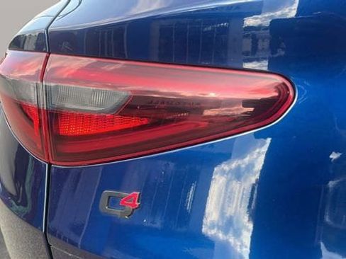 Used 2021 Alfa Romeo Stelvio Ti w/ Nero Edizione image 50