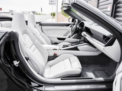 Used 2024 Porsche 911 Turbo S image 26