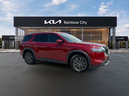 Used 2022 Nissan Pathfinder SL w/ SL Premium Package FWD image 1