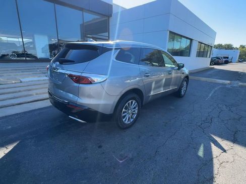 Certified 2024 Buick Enclave Premium image 8