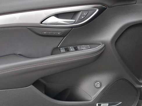 New 2026 Buick Envision Sport Touring image 9