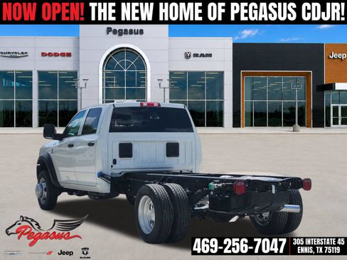 New 2026 RAM 5500 Tradesman w/ Chrome Appearance Group AWD/4WD image 5