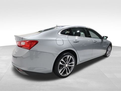 Certified 2025 Chevrolet Malibu LT image 4