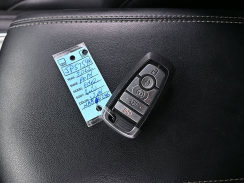 Used 2022 Ford Edge Titanium w/ Equipment Group 301A image 19