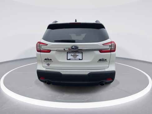 Used 2024 Subaru Ascent Premium w/ Convenience Package AWD/4WD image 6