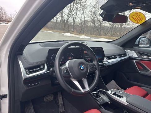 Used 2023 BMW X1 xDrive28i w/ Premium Package image 40